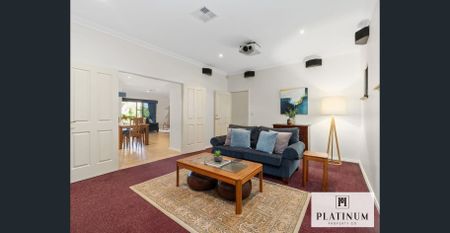 Luxury Family Retreat on Henley Road - Photo 4