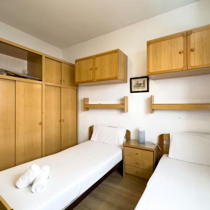 Carrer de Carbonell, Barcelona, Catalonia 08003 - Photo 1