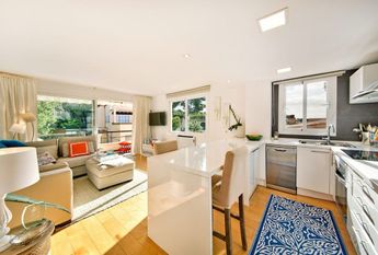 9 Avinguda Amèrica, Portals Nous, Balearic Islands 07181