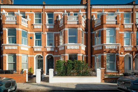 5 bedroom terraced house to rent - Photo 4