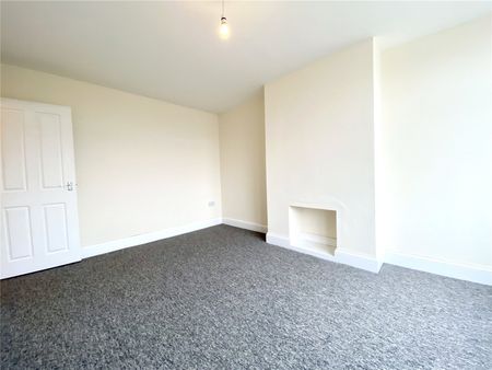 1 Bedroom - Photo 5
