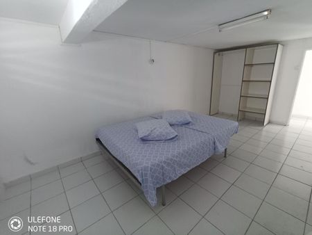 Location Appartement 2 pièces Meublé 68m² LE GOSIER 97190 - Photo 5