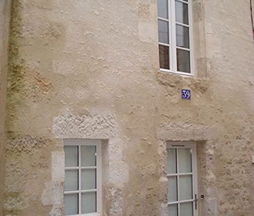 Location maison de ville 3 pièces, 40.00m², Fontenay-le-Comte - Photo 2