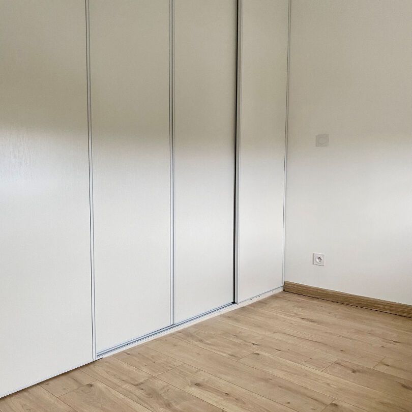 Appartement T2 - 33.40 m² - BEYNOST - Photo 1