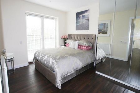 2 bedroom apartment to rent - Photo 3