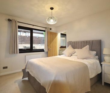 4 bedroom detached bungalow to rent - Photo 6