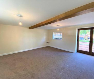 3 bedroom barn conversion to rent - Photo 2
