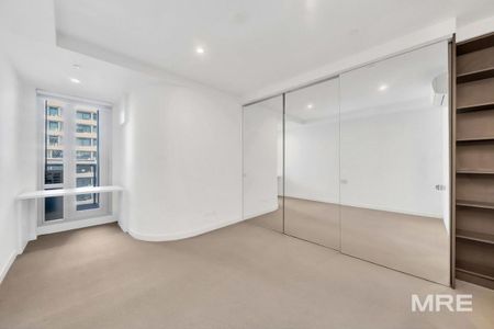 703/229 Toorak Road, South Yarra - Photo 3