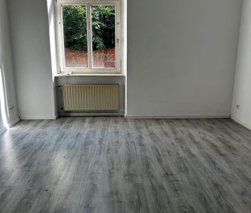 1 room apartment available immediately - Photo 1