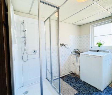 Strathfield - Photo 6