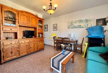 2 BEDROOM APARTMENT - GUARDAMAR DEL SEGURA, ALICANTE.
