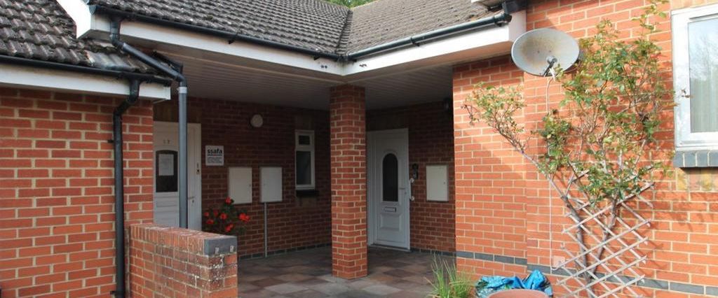 1 bedroom bungalow to rent - Photo 1