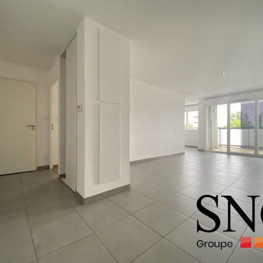 T3 AVEC BALCON + PARKING - Photo 1