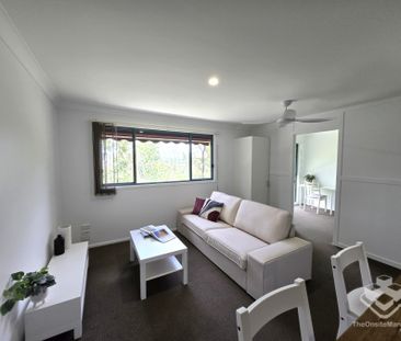 Fully furnished private modern room with Hinterland views - Photo 5