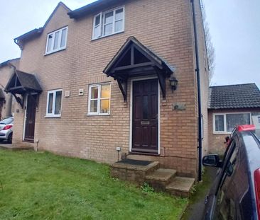 2 bedroom semi-detached house to rent - Photo 5