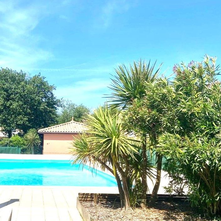 Location Appartement 3 pièces 62m² LES SABLES D’OLONNE 85340 - Photo 2