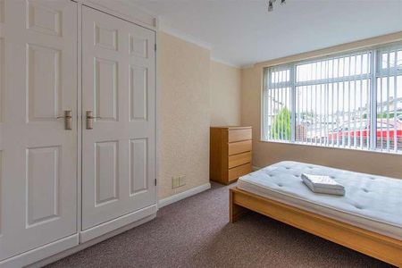Lake Road North, Roath, CF23 - Photo 4
