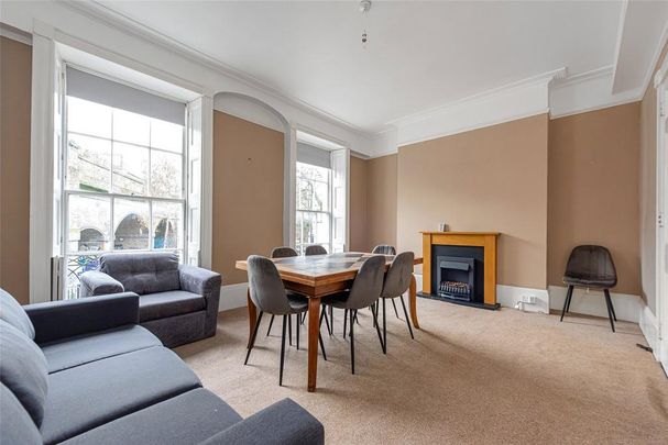 5 bedroom semi-detached house to rent - Photo 1