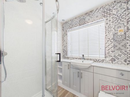 2 bedroom semi-detached house to rent - Photo 5