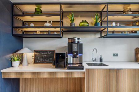 Studio to rent - Photo 2