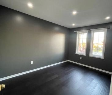 3155 Cabano Crescent #Main - Photo 4