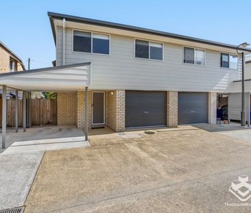 3 bed Townhouse, Garage & Carport - Photo 4