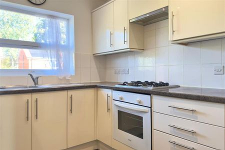 2 bedroom apartment to rent - Photo 4