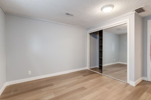 Spacious 2-Bedroom Basement Suite for Rent in Calgary - Photo 1