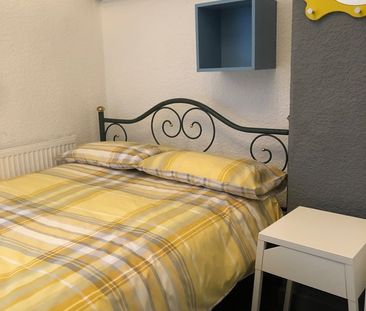 2 Bed Terraced House, Sedley Street, L6 - Photo 2