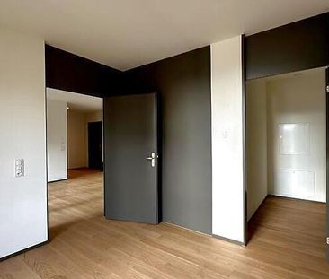 2½ Zimmer-Wohnung in Zürich - Kreis 2, möbliert, auf Zeit - Photo 2