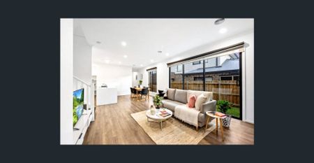 Modern & Spacious 4-Bedroom Family Home with Study – Perfect Location! - Photo 3