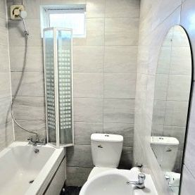 R2 - Stoneleigh Avenue, Enfield EN1 4HH, Property for rent - Photo 3