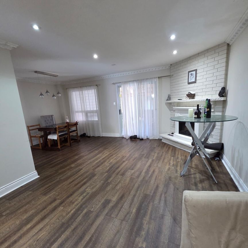 For Lease - 32 Shenstone Avenue, Brampton, Ontario - Photo 1