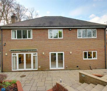5 bedroom detached house to rent - Photo 1