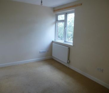 Stoke Road, Aylesbury - Photo 3