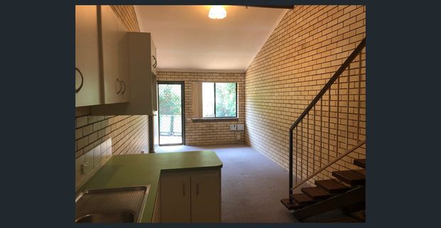 One Bedroom Unit in the Heart of Petrie - Photo 1