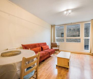 2 bedroom maisonette to rent - Photo 1