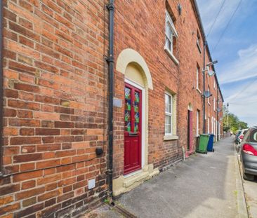 Chance Street, Tewkesbury, Gloucestershire, GL20 - Photo 1