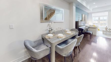 For Lease - 447A Queen Street, Toronto, Ontario - Photo 3