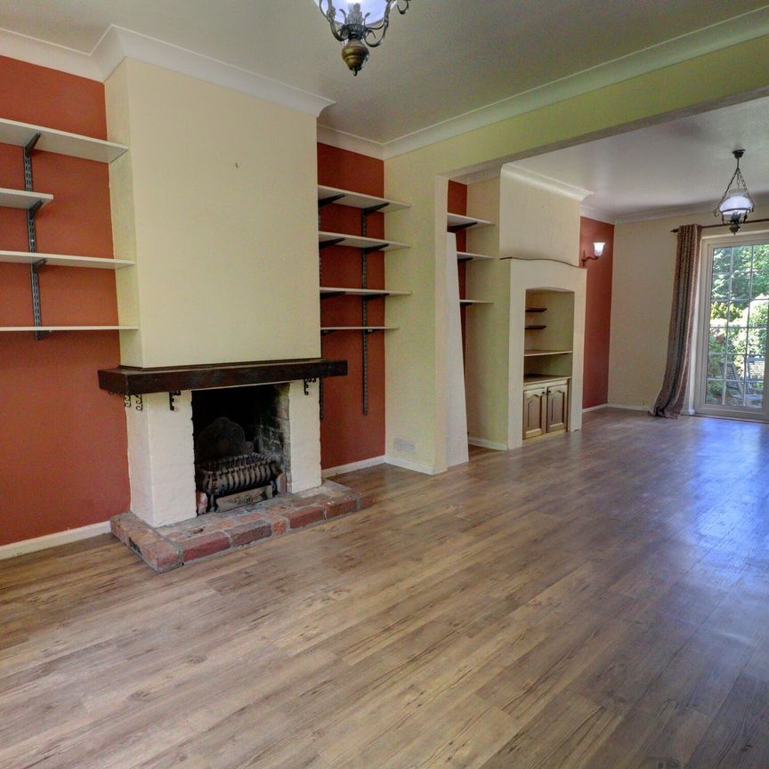 3 Bedroom Semi Detached House To Rent - Photo 1