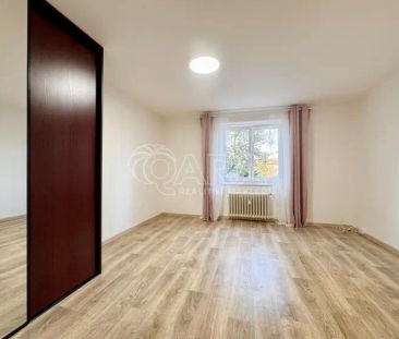 Pronájem bytu 3+1, 70 m 2, Praha 9 - Prosek, ulice Letňanská - Photo 5