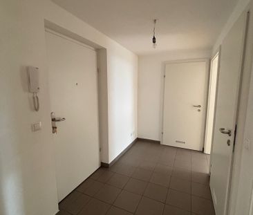 Moderne 2-Zimmer-Wohnung mit Balkon und Carportparkplatz - Photo 6