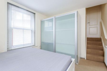 1 bedroom flat to rent - Photo 2