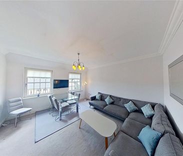 3 bedroom flat to rent - Photo 2
