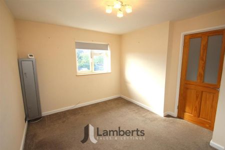2 bedroom property to rent - Photo 2
