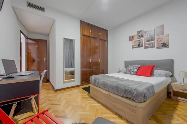 Calle de Francisco Gervás, Madrid, Community of Madrid 28020 - Photo 1