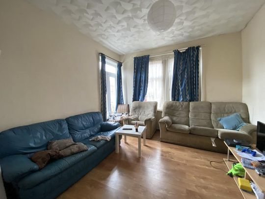 6 bedroom terraced house to rent - Photo 1