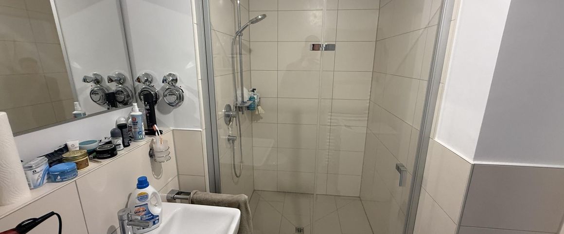 Neubau mit Stil – lichtdurchflutete 1-Zimmer-Wohnung in urbaner Lage - Foto 1