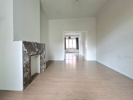 Appartement - à louer - foto 3
