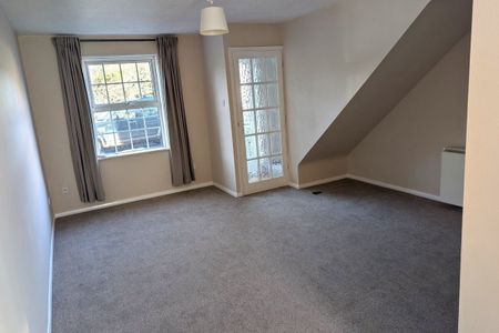 Old Farm, Pitstone, LEIGHTON BUZZARD - Photo 2